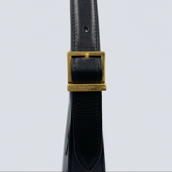 ‼️SOLD‼️ YSL Le 5 À 7 Hobo bag - Picture 3 of 12